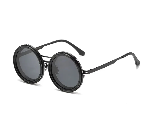 Zoom adjustable sunglasses with light adjustment feature