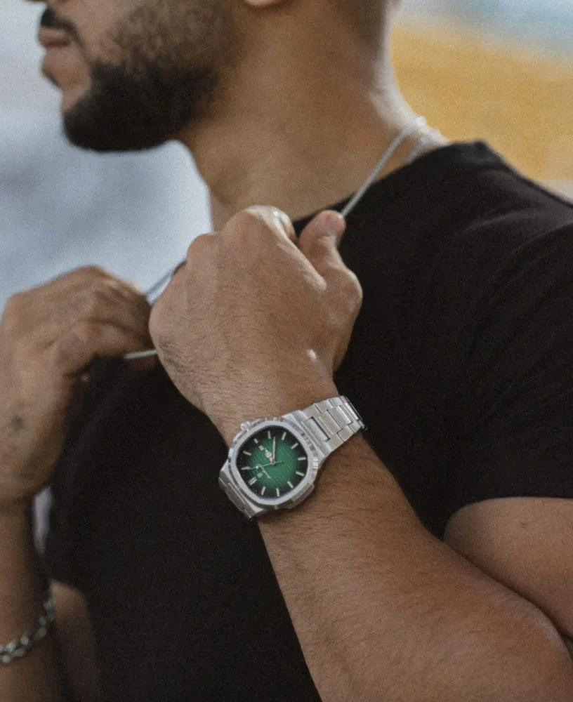 Varsona Premium Watch